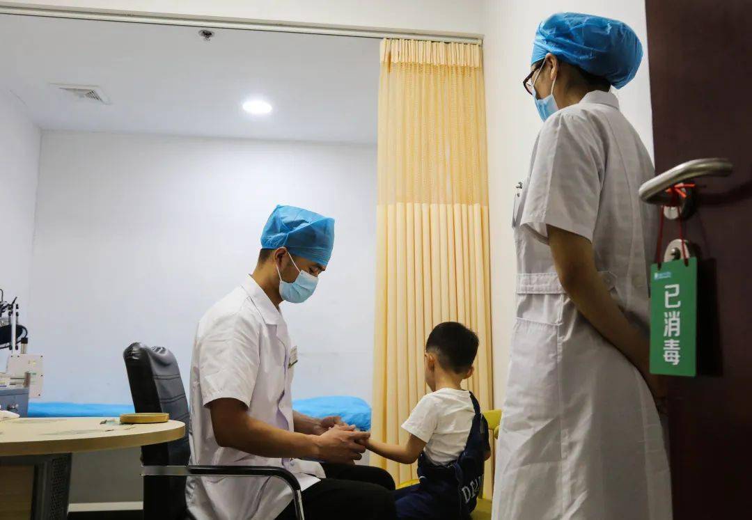 上海中医院儿科专家门诊，守护儿童健康的坚实后盾