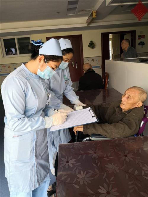 口腔儿童专家介绍，守护儿童口腔健康的守护者
