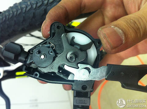 SRAM X710速指拨拆解详解