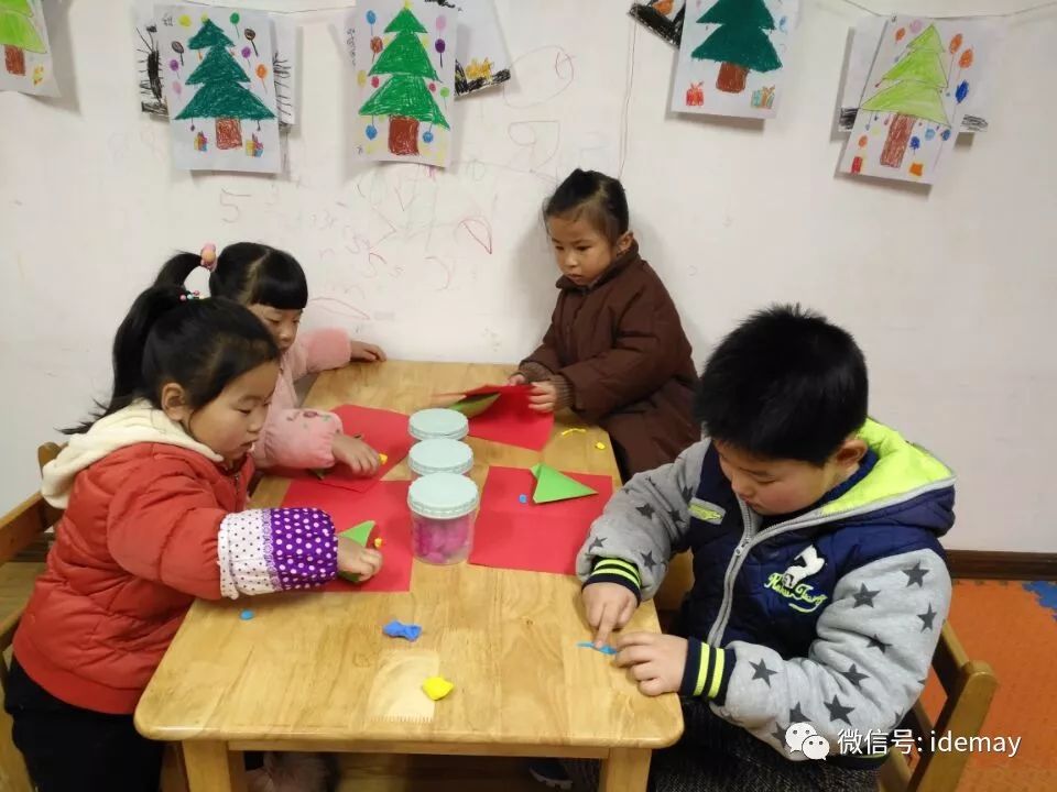 幼儿园小班美术欣赏活动，探索与体验