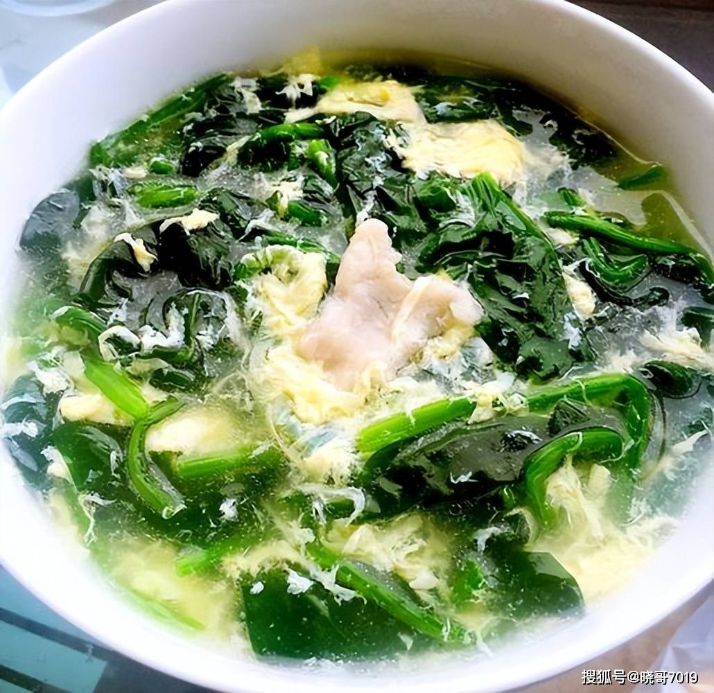 苏泊菠菜蛋花汤，一道家常美食的完美诠释