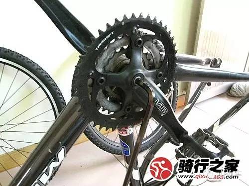 更换自行车变速器拆解，深入了解自行车维修的艺术